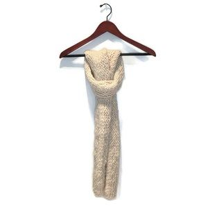 Banana Republic Chunky knit scarf (w/o tags),cream